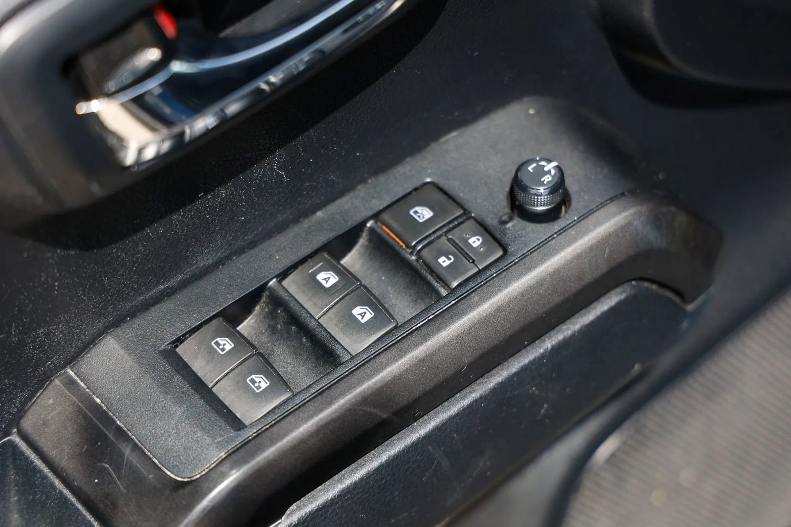 Used 2019 Toyota Tacoma TRD Sport RWD image 37