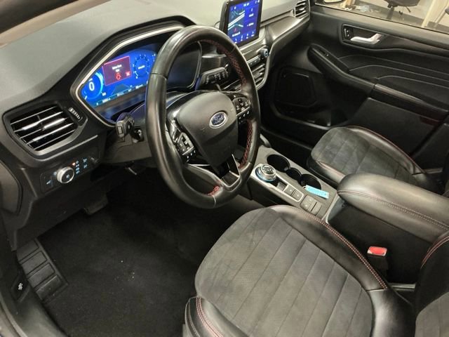 Used 2022 Ford Escape SEL w/ SEL Stealth AWD Package image 14