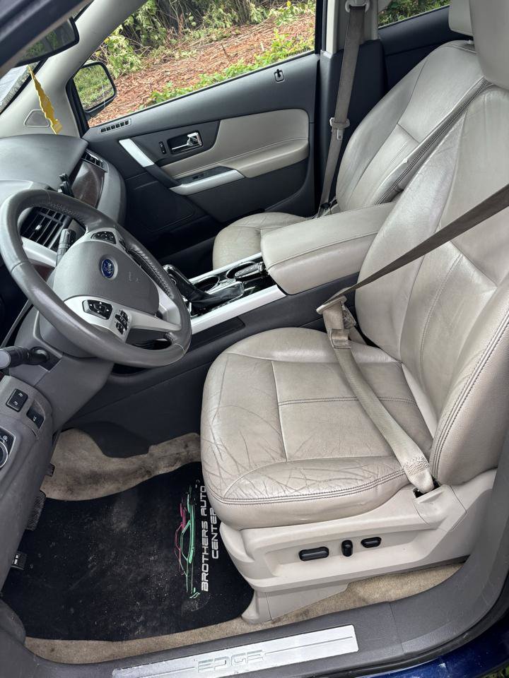 Used 2011 Ford Edge Limited w/ 302A Rapid Spec Order Code AWD/4WD image 19