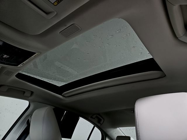 Used 2024 Lexus ES 350 w/ Premium Package image 15