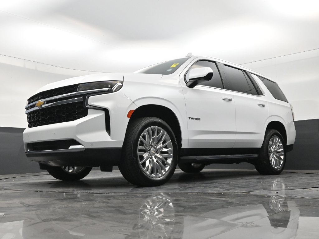 Used 2024 Chevrolet Tahoe LS w/ Driver Alert Package RWD image 18