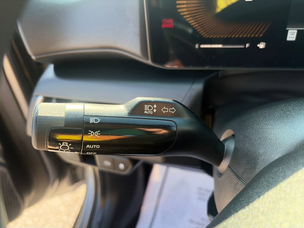Used 2026 Kia K4 FWD image 31