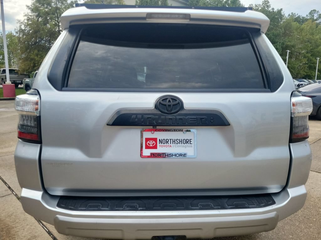 Used 2021 Toyota 4Runner TRD Off-Road Premium AWD/4WD image 5