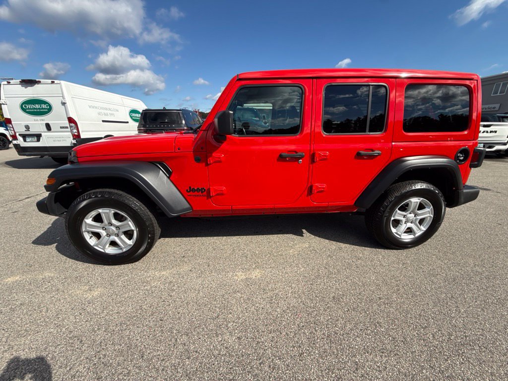 Certified 2022 Jeep Wrangler Unlimited Sport w/ Sun And Sound Package AWD/4WD image 2