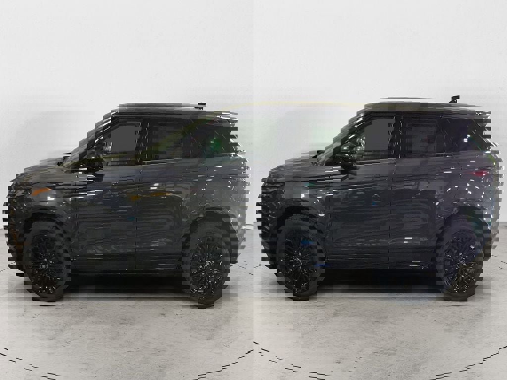 New 2026 Land Rover Range Rover Evoque Dynamic SE image 2