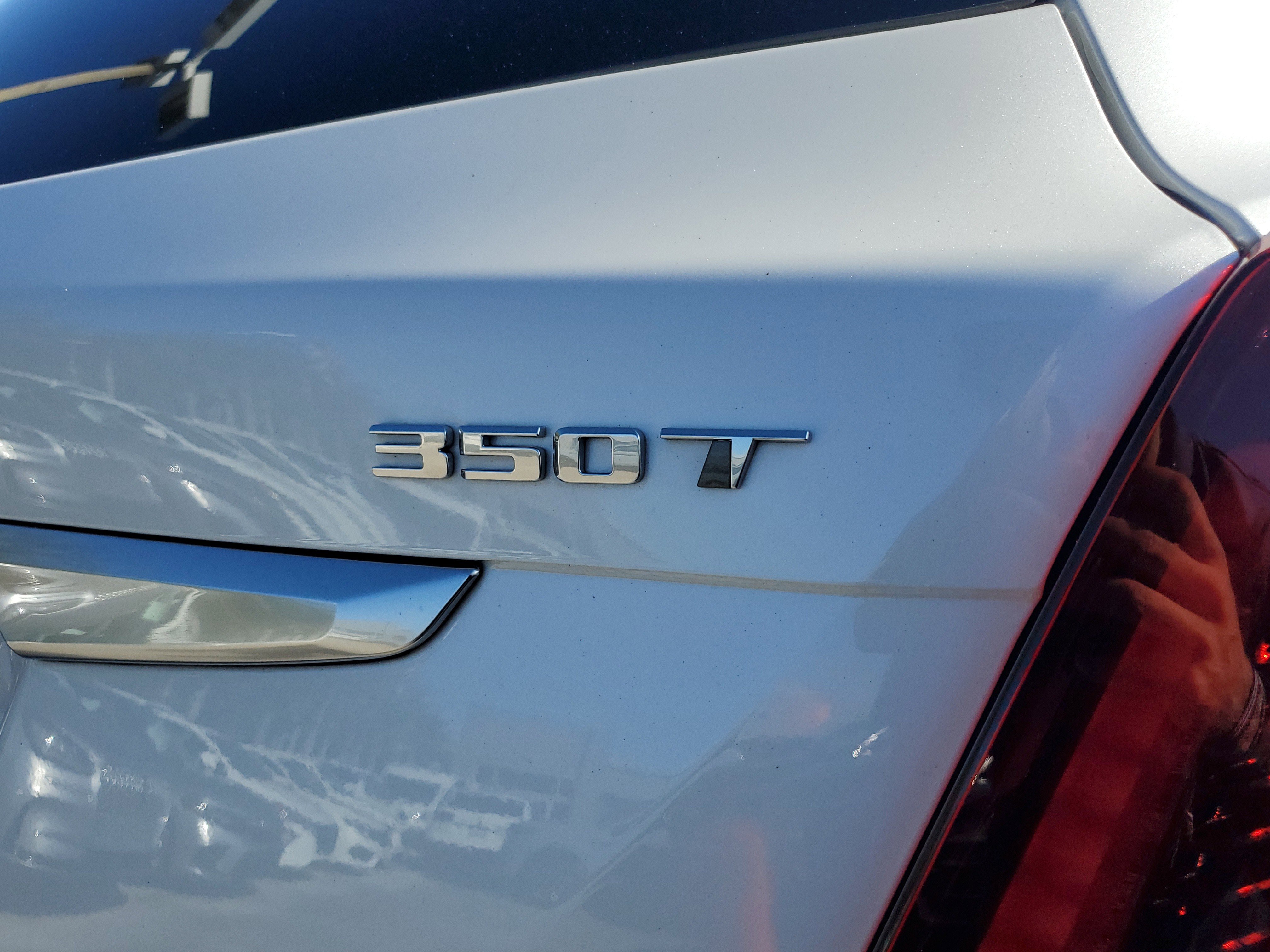 Used 2024 Cadillac XT5 Luxury image 6