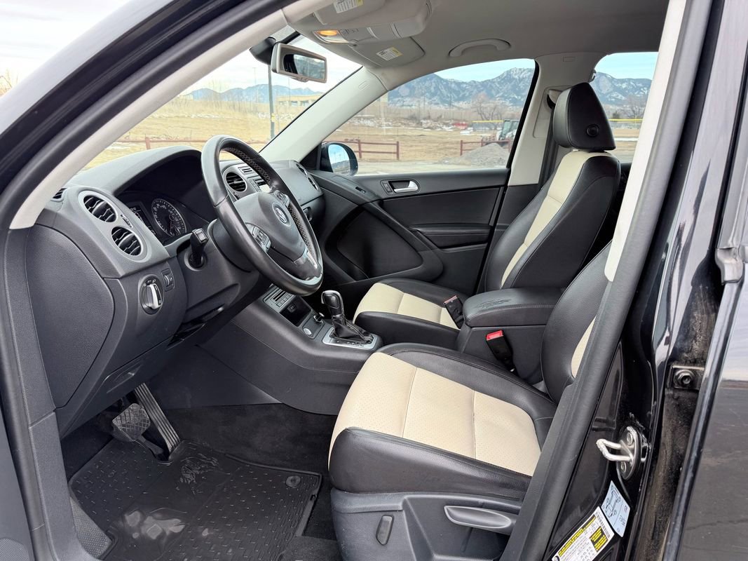 Used 2016 Volkswagen Tiguan S image 10