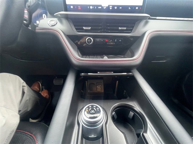 Used 2025 Ford Explorer ST image 15