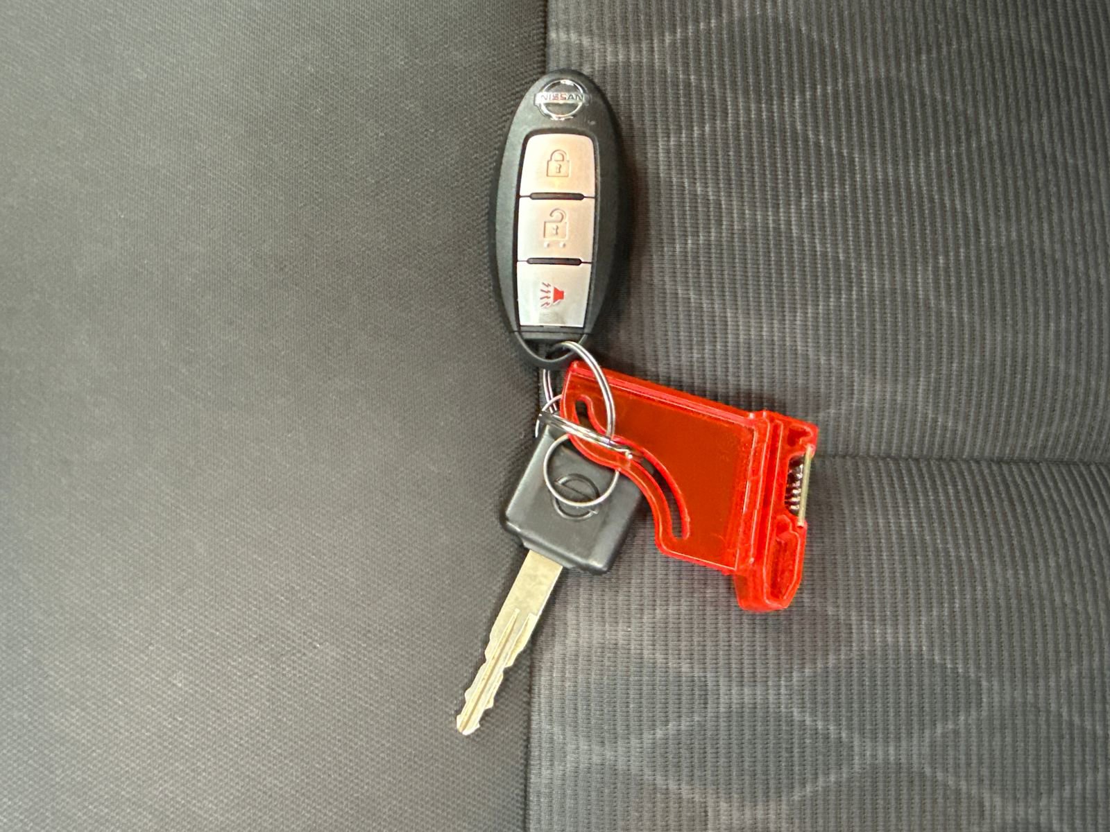 Used 2022 Nissan Titan SV AWD/4WD image 54