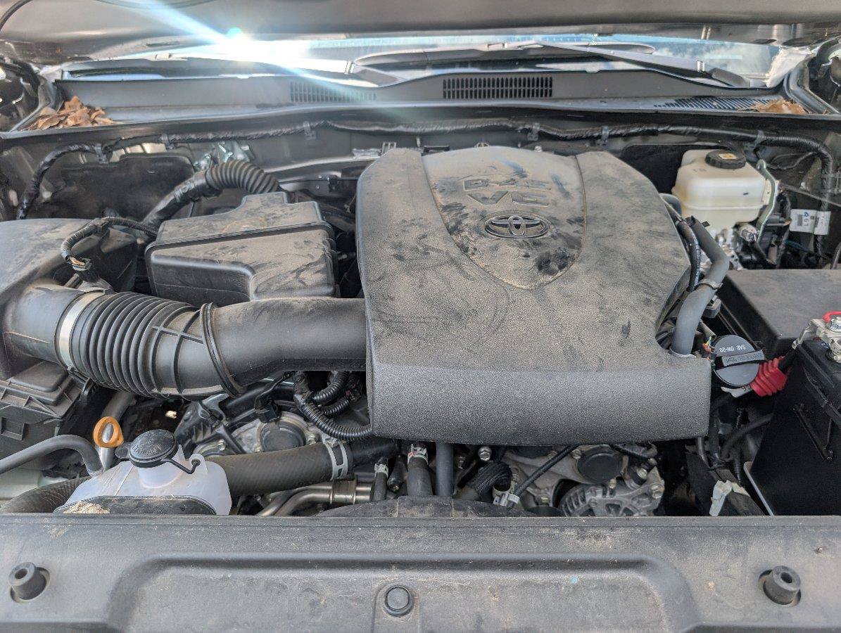 Used 2023 Toyota Tacoma TRD Off-Road AWD/4WD image 14