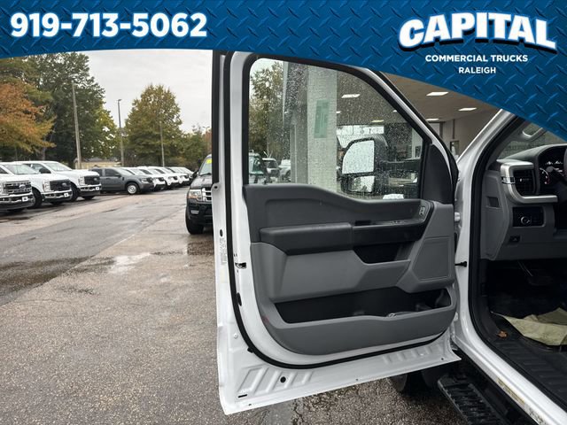 New 2026 Ford F450 XL w/ XL Chrome Package image 19
