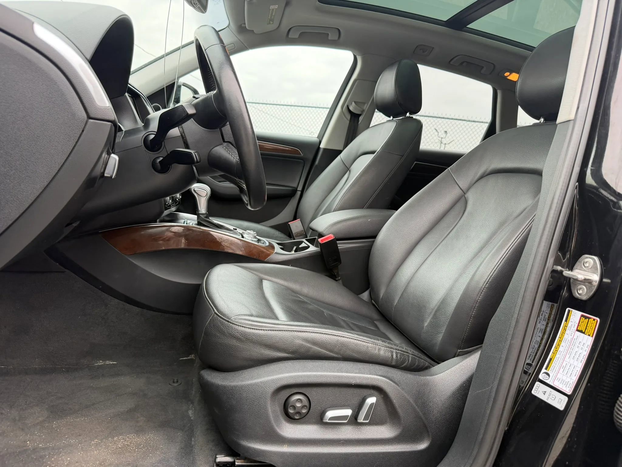 Used 2016 Audi Q5 2.0T Premium Plus w/ Technology Package image 11