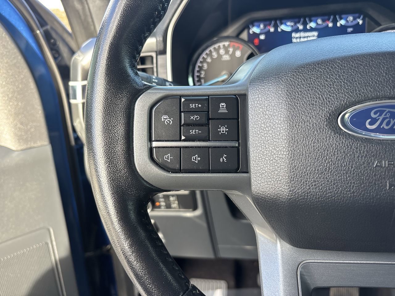 Used 2022 Ford F150 XLT w/ Equipment Group 302A High image 21