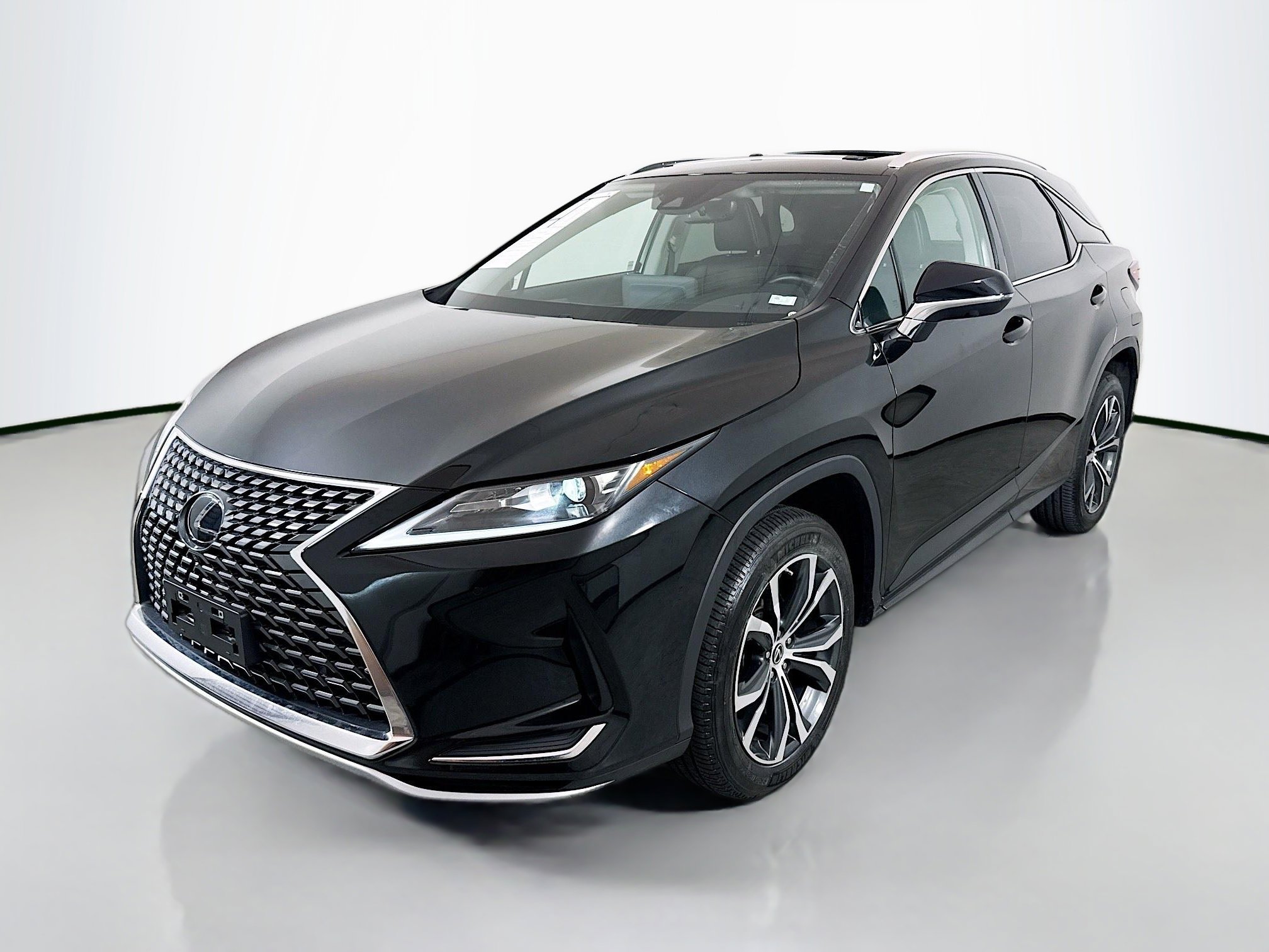 Certified 2022 Lexus RX 350 AWD w/ Premium Package image 3