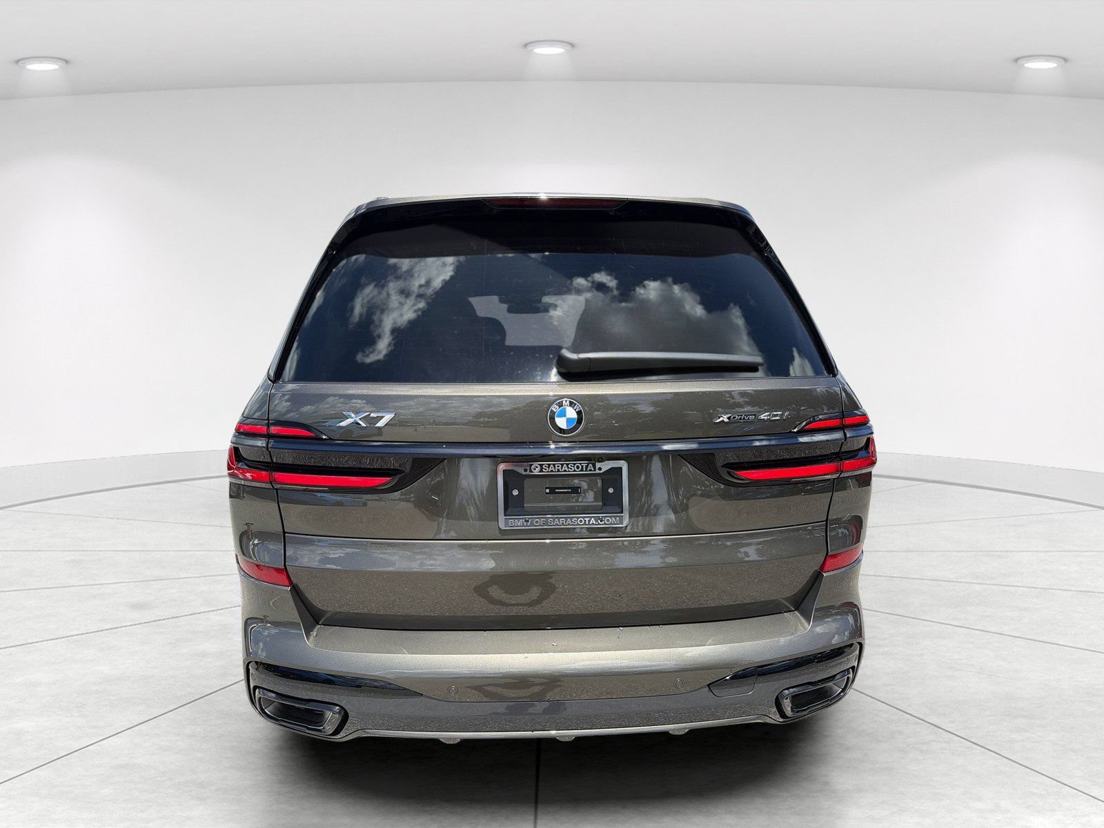 New 2027 BMW X7 xDrive40i w/ Executive Package AWD/4WD image 5