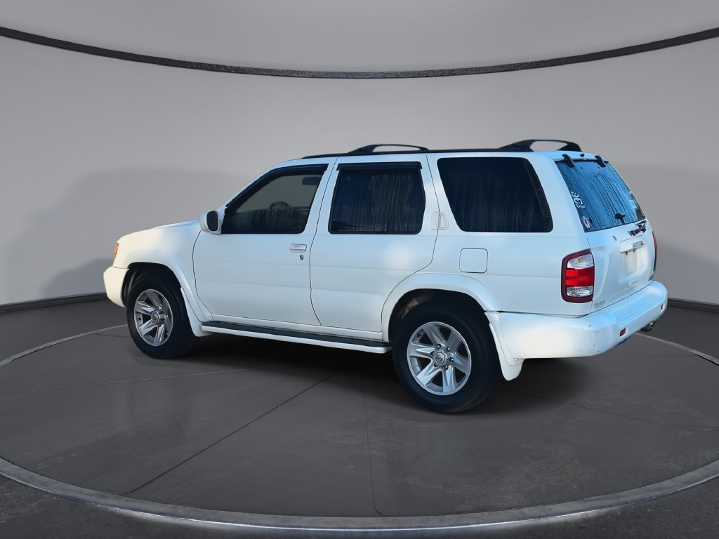 Used 2001 Nissan Pathfinder LE RWD image 6