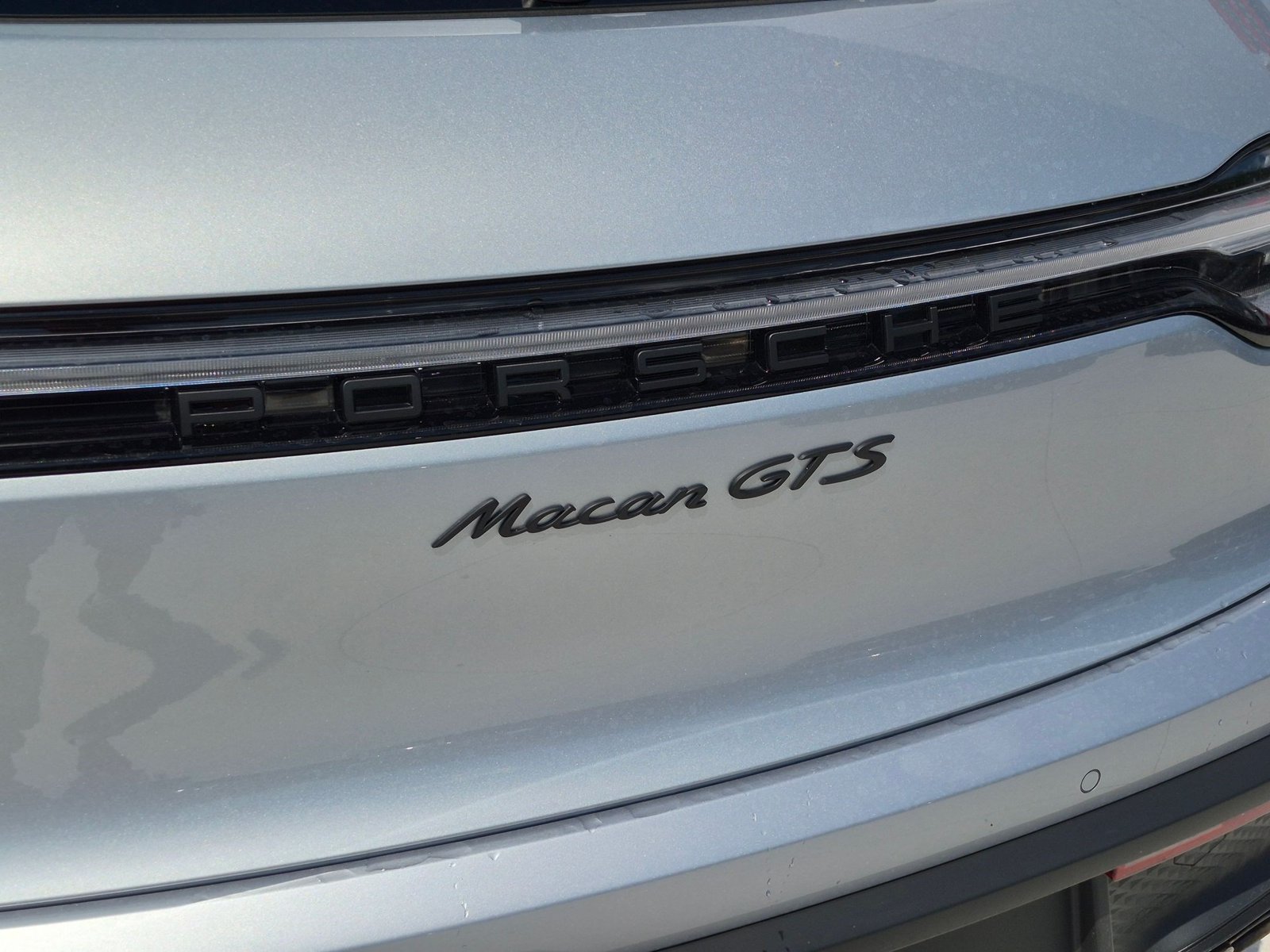 Certified 2026 Porsche Macan GTS AWD/4WD image 12