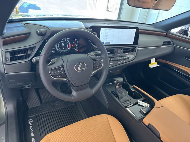New 2025 Lexus ES 350 w/ Premium Package image 18