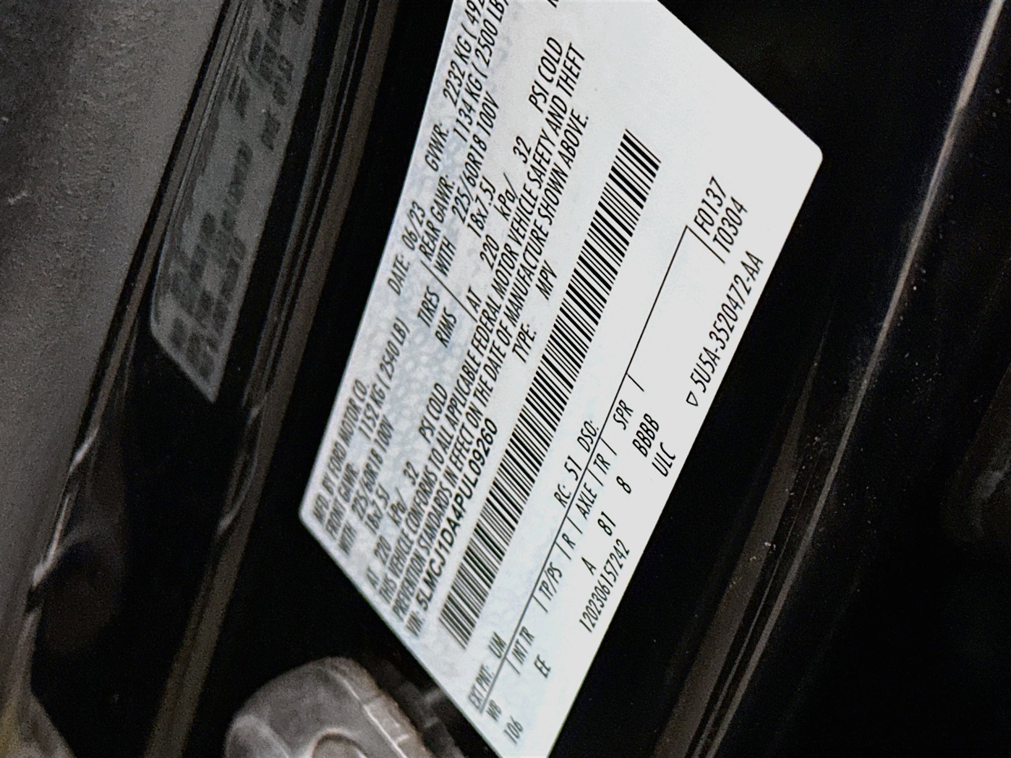Used 2023 Lincoln Corsair AWD image 12