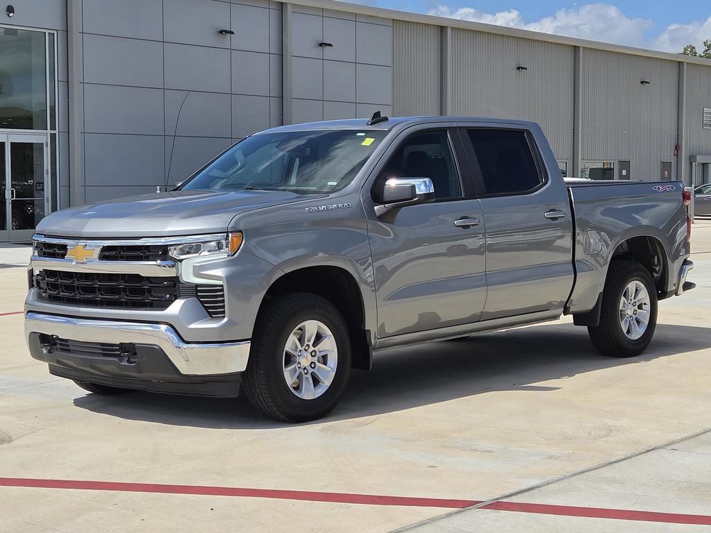 Used 2026 Chevrolet Silverado 1500 LT AWD/4WD image 3