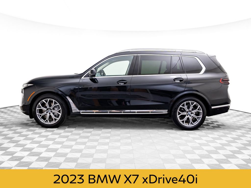 Used 2023 BMW X7 xDrive40i w/ Premium Package image 2