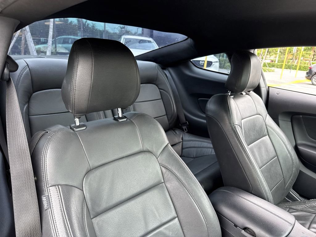 Used 2016 Ford Mustang GT w/ Black Accent Package RWD image 16