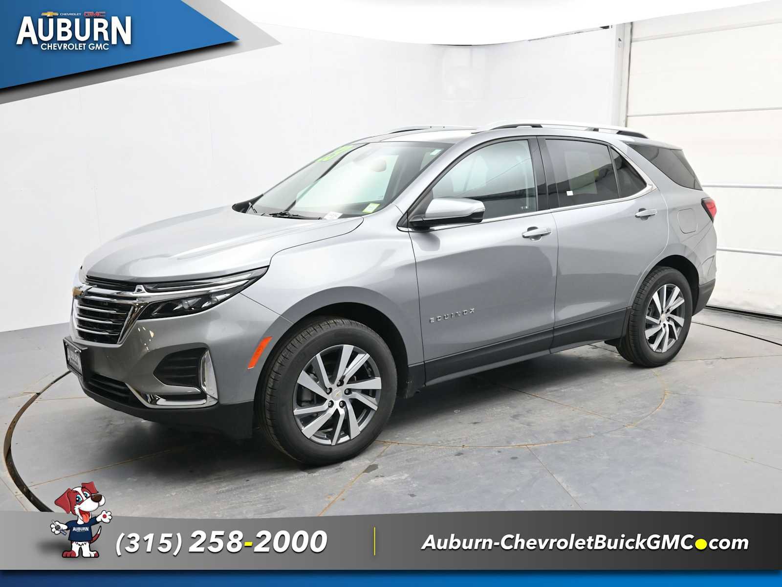 Used 2023 Chevrolet Equinox Premier image 2