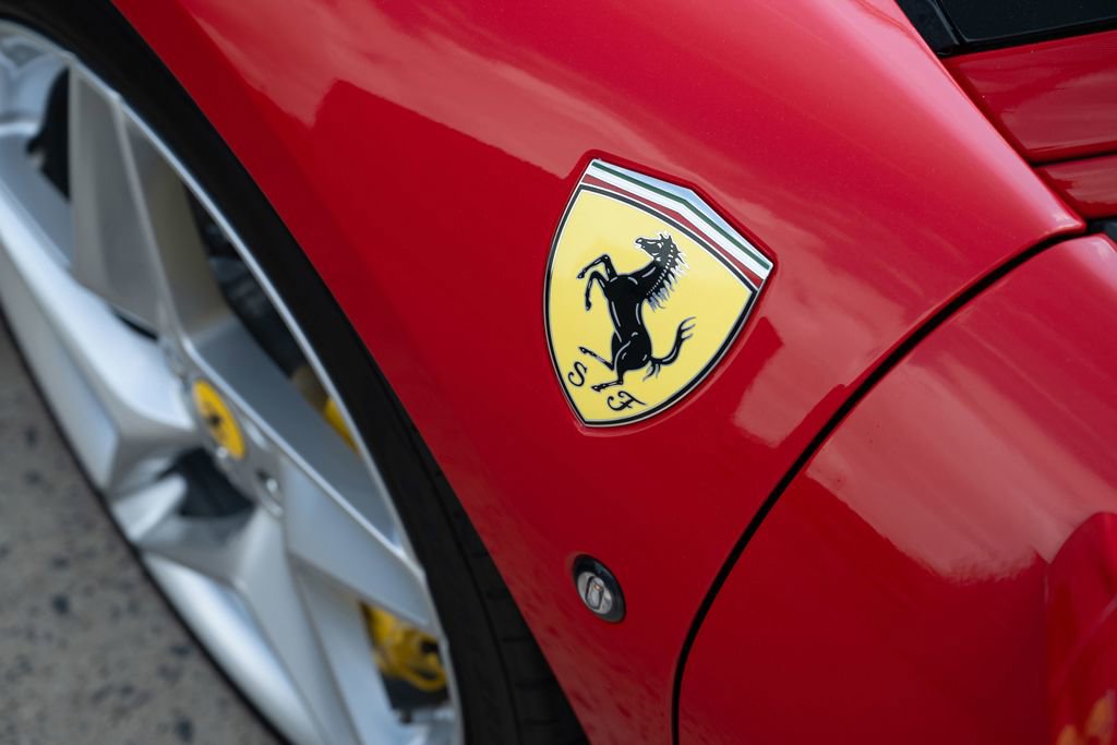 Used 2022 Ferrari F8 Tributo image 16