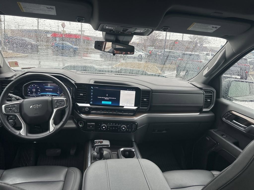 Used 2023 Chevrolet Silverado 1500 LT Trail Boss w/ Convenience Package II image 27