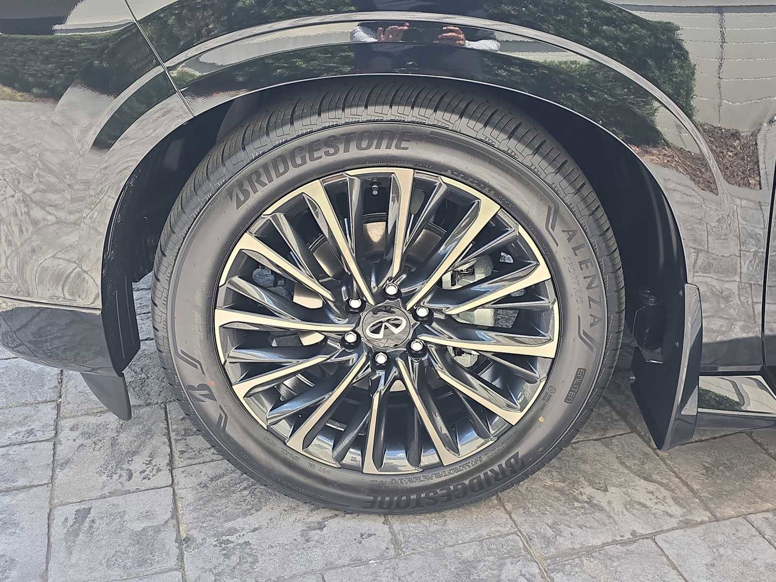 New 2026 INFINITI QX80 Autograph w/ Premium Cargo Package image 8