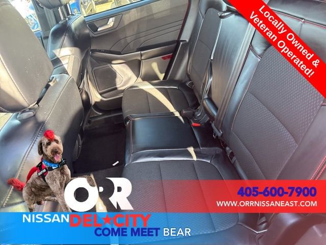 Used 2025 Ford Escape ST-Line image 11