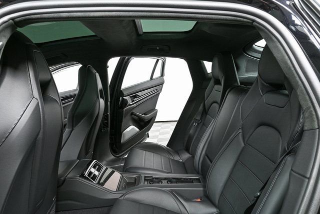 Used 2026 Porsche Panamera GTS image 24