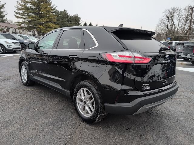 Used 2024 Ford Edge SEL w/ Convenience Package image 7