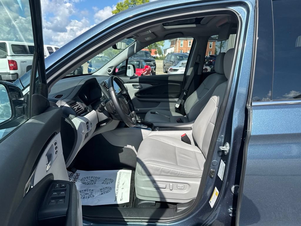 Used 2022 Honda Pilot Touring image 30