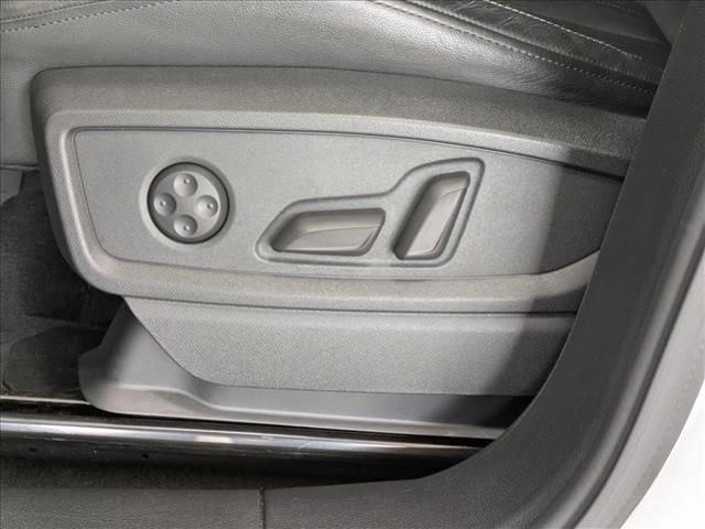 Used 2025 Audi Q5 2.0T Premium AWD/4WD image 20