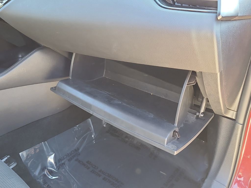 Used 2018 Toyota C-HR image 19