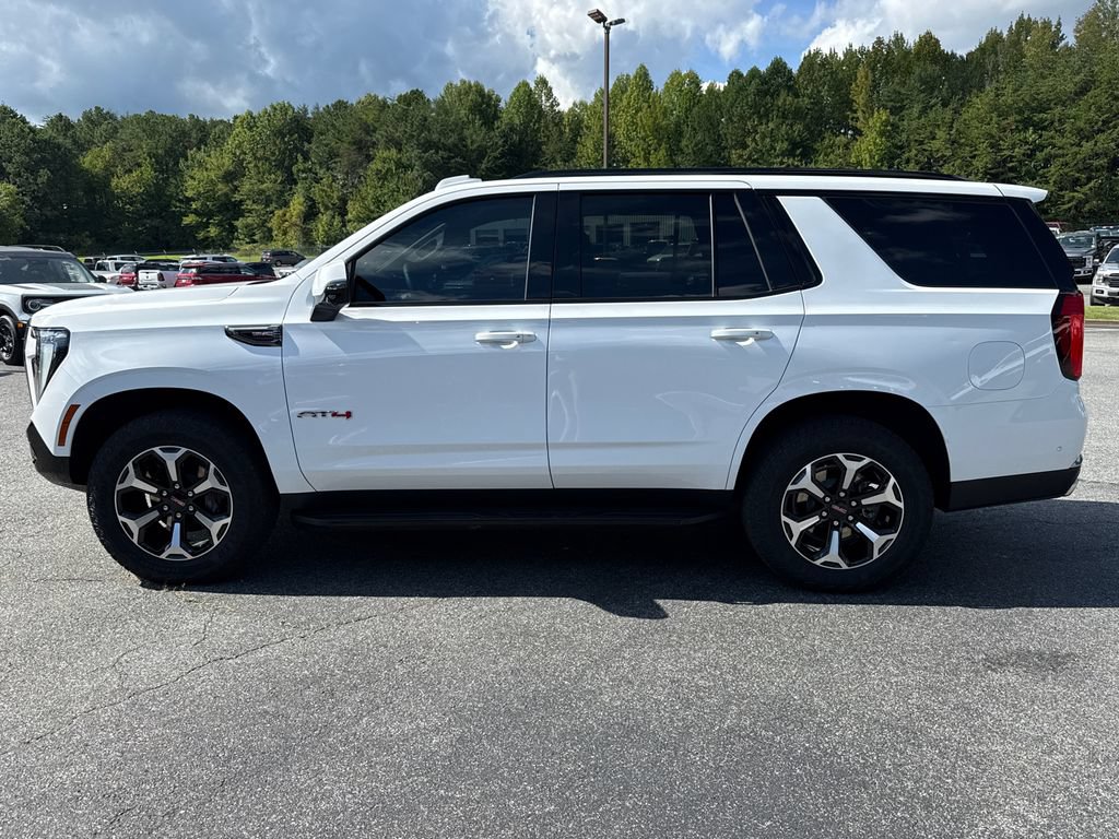 Used 2025 GMC Yukon AT4 AWD/4WD image 4