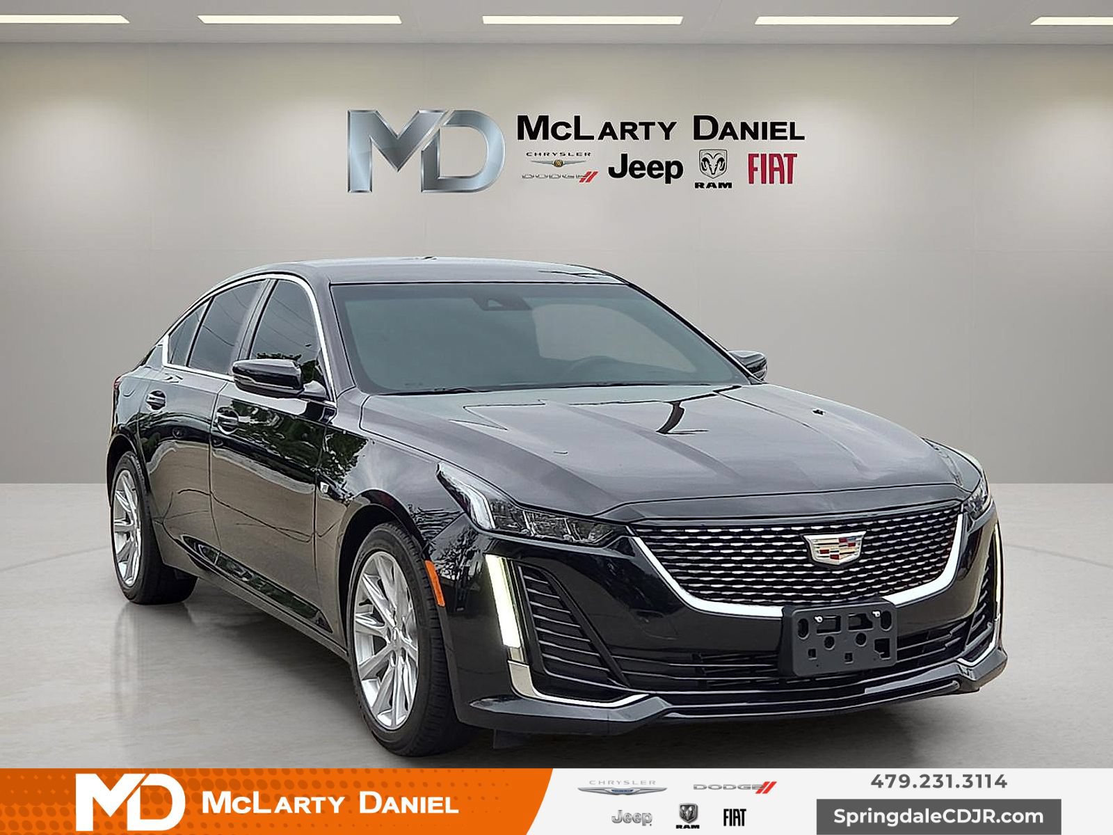 Used 2024 Cadillac CT5 Luxury RWD image 1