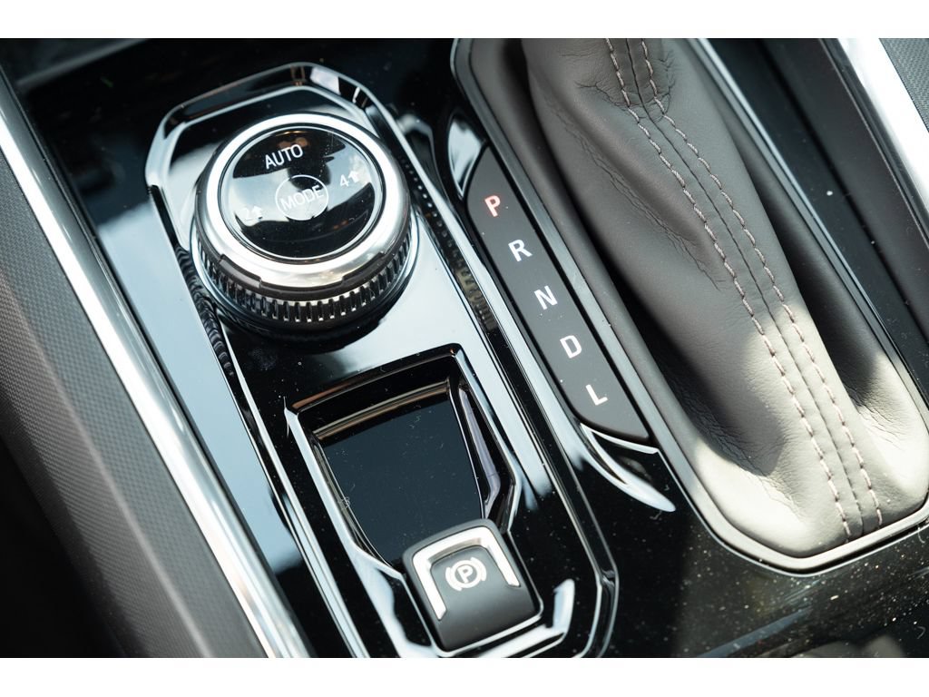 New 2026 GMC Canyon Elevation w/ Convenience Package AWD/4WD image 26