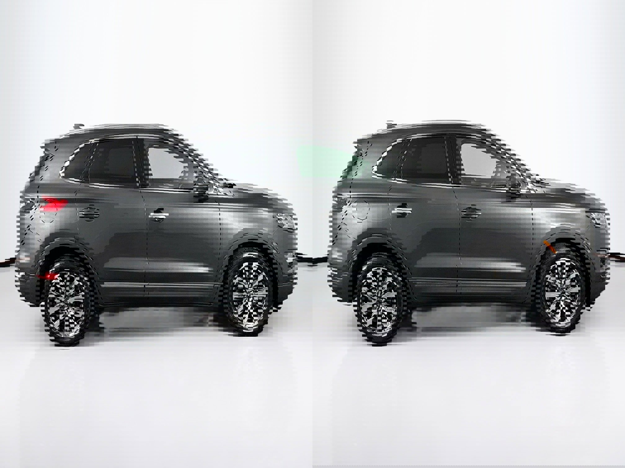 Used 2019 Lincoln MKC Reserve w/ MKC Climate Package image 12