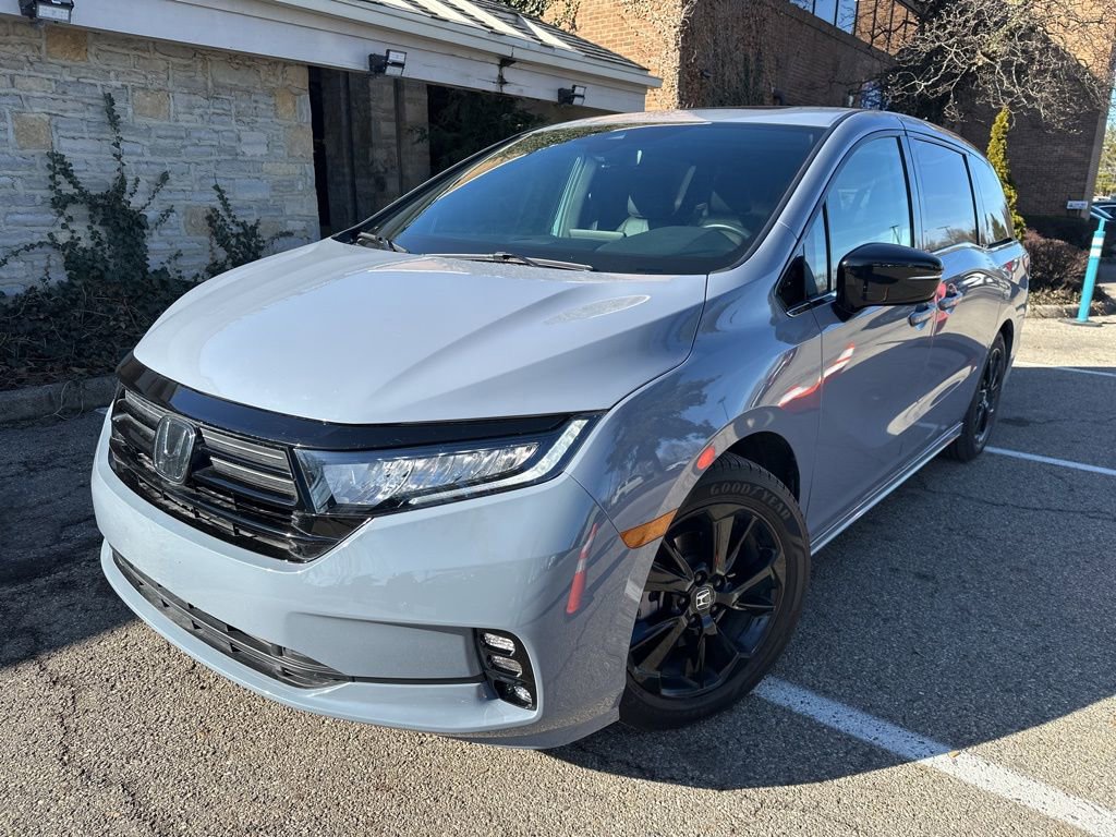 Certified 2023 Honda Odyssey Sport image 3