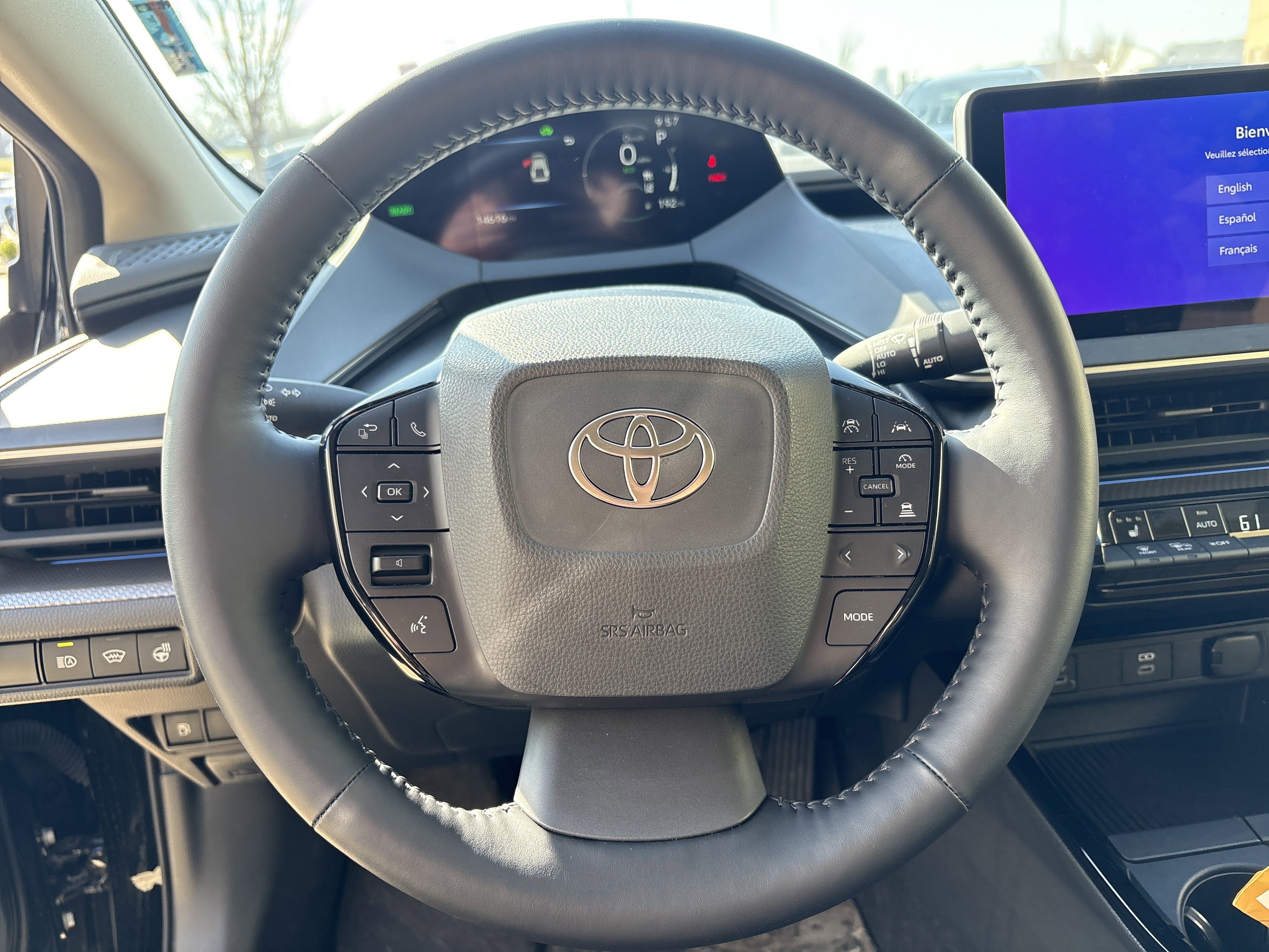 Used 2024 Toyota Prius XLE image 18
