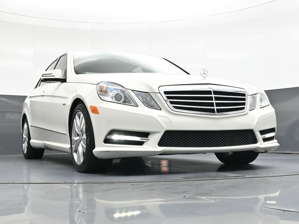 Used 2012 Mercedes-Benz E 350 BlueTEC Sedan image 40