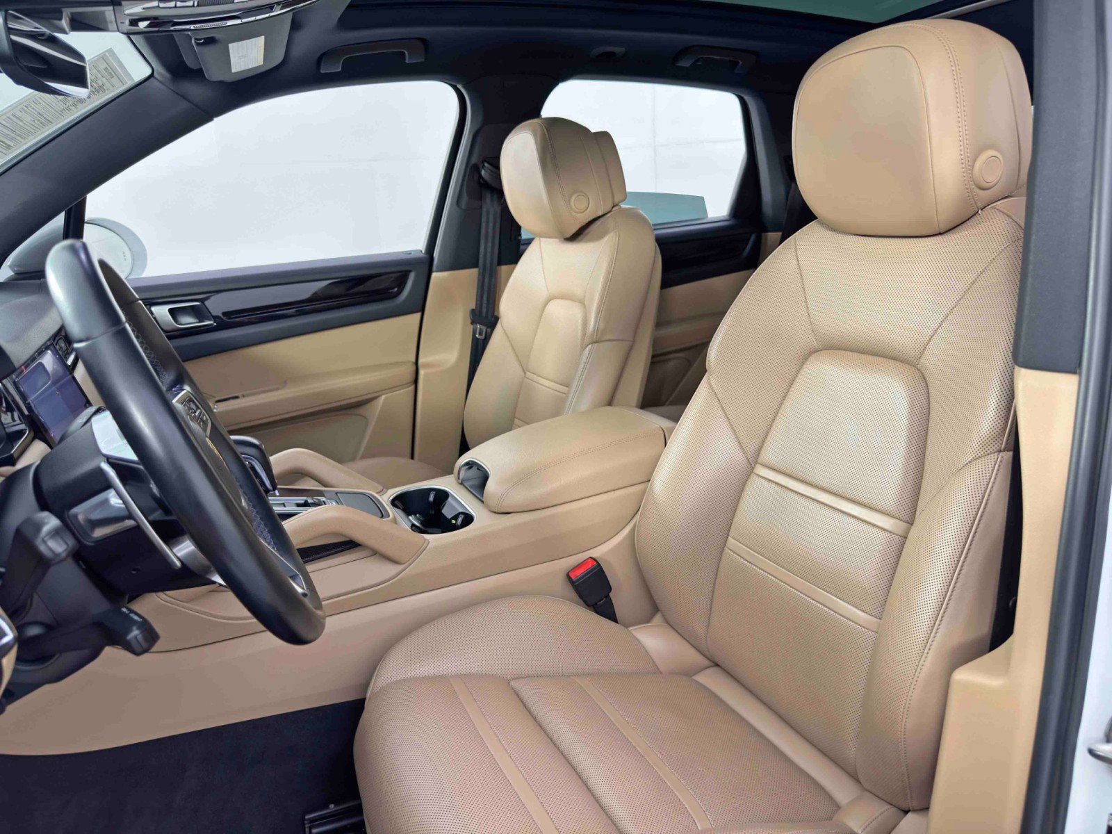 Used 2019 Porsche Cayenne E-Hybrid image 41