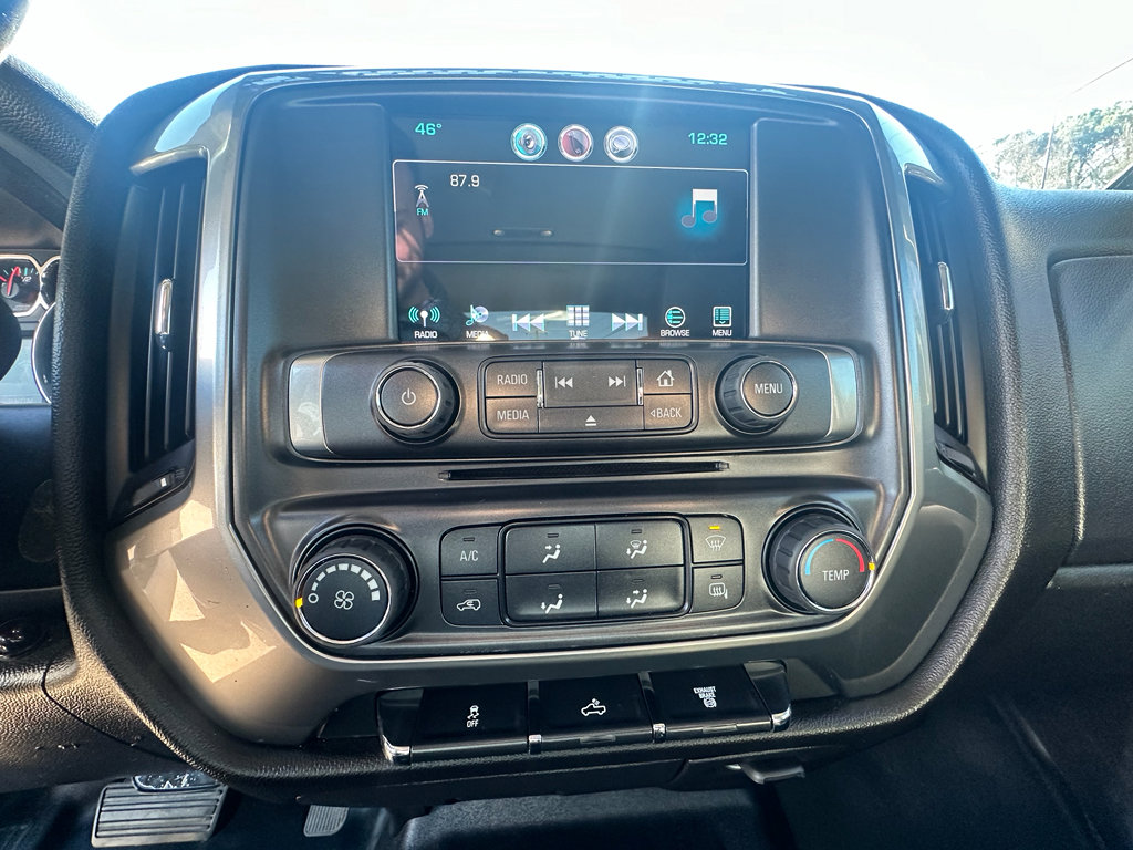 Used 2016 Chevrolet Silverado 2500 LT image 12