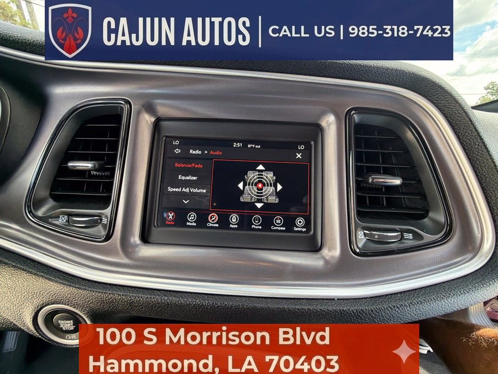 Used 2020 Dodge Challenger SXT RWD image 37
