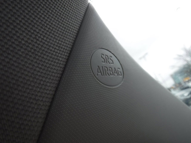 Used 2020 Toyota RAV4 XLE Premium image 36