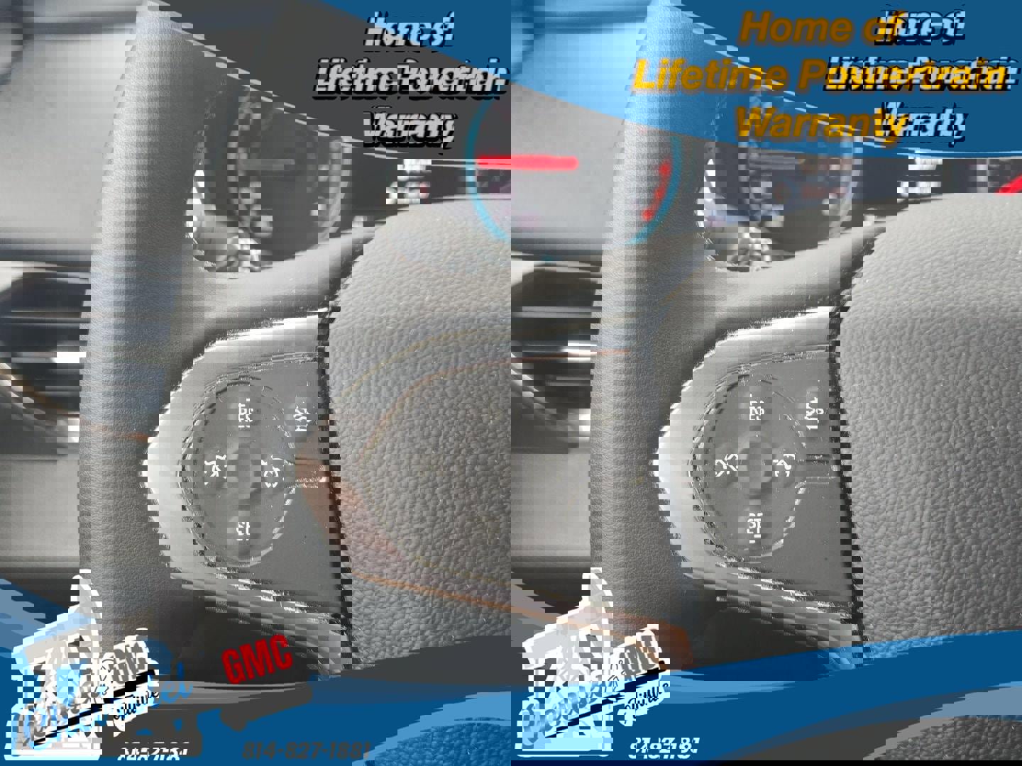 Used 2023 Chevrolet Traverse LT image 16