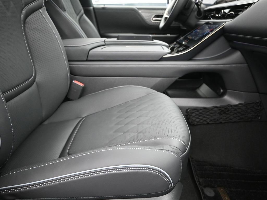 New 2026 INFINITI QX80 Autograph w/ Premium Cargo Package image 26