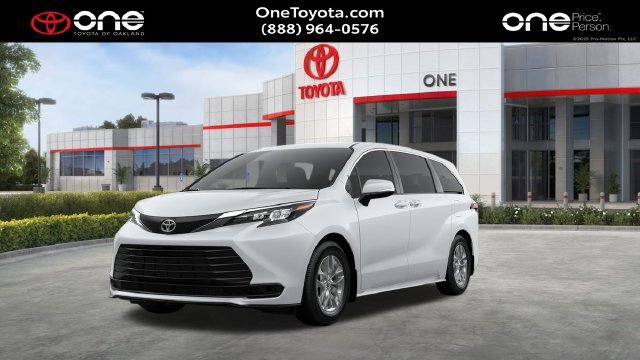 New 2026 Toyota Sienna LE FWD image 1